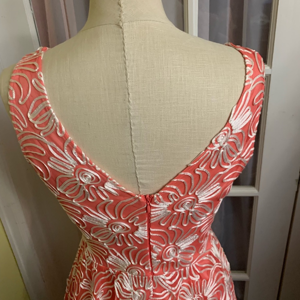 DRESS BY BUTTONS - Picture 9 of 14